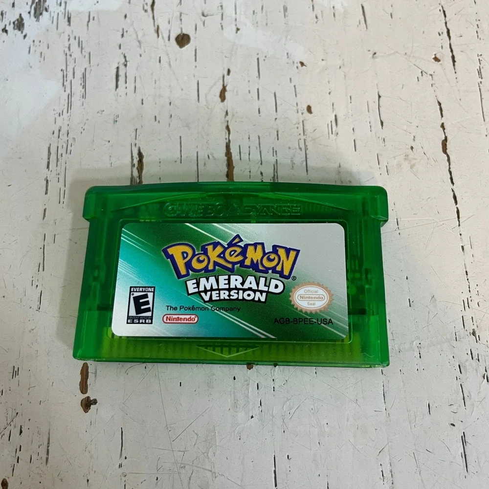 Pokemon Emerald Version Nintendo Game Boy Advance GBA Remake Model Tested Works